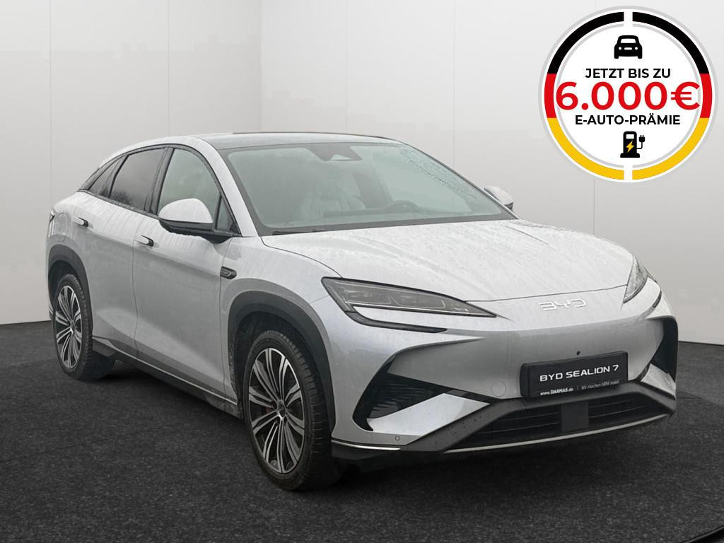BYD Sealion 7