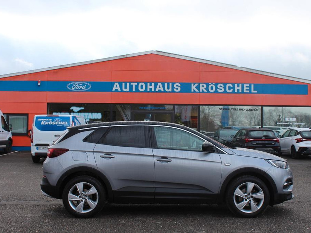 Opel Grandland