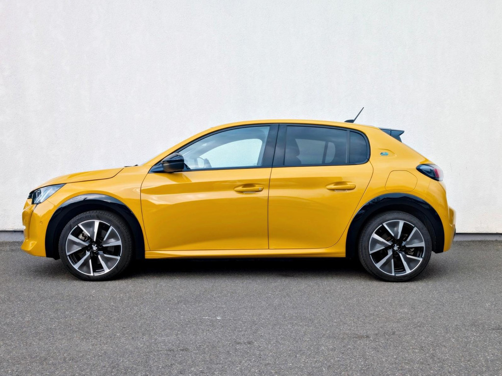 Peugeot e-208