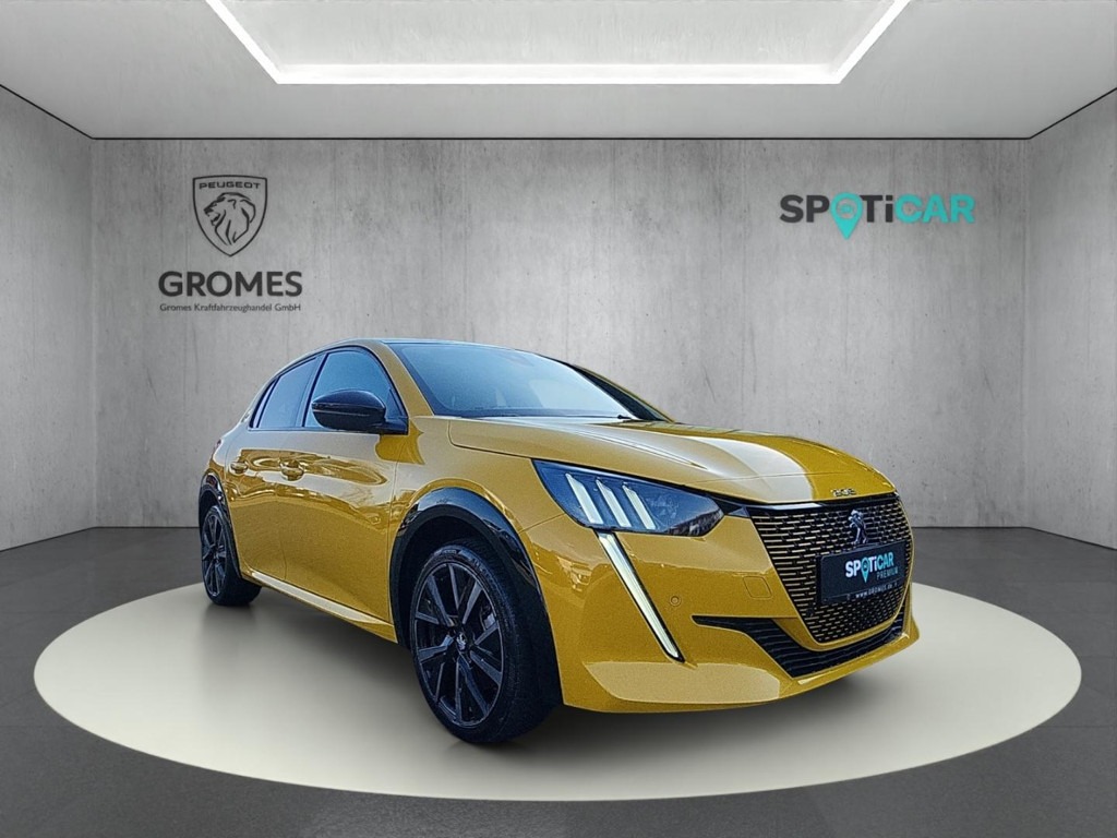 Peugeot e-208 e- GT136 Panorama Navi Digitales Cockpit LED
