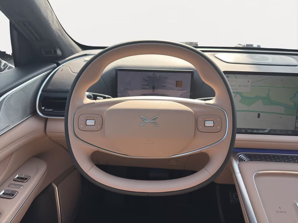 Xpeng G9