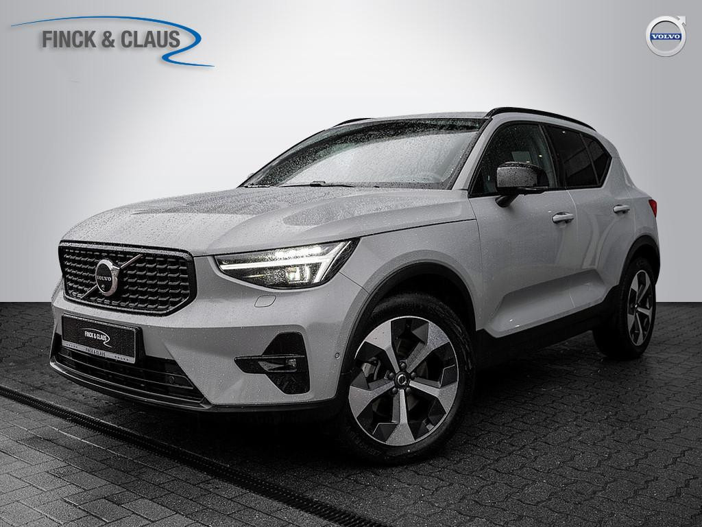 Volvo XC40 Plus Dark