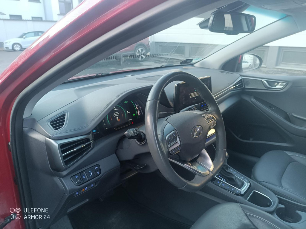 Hyundai Ioniq