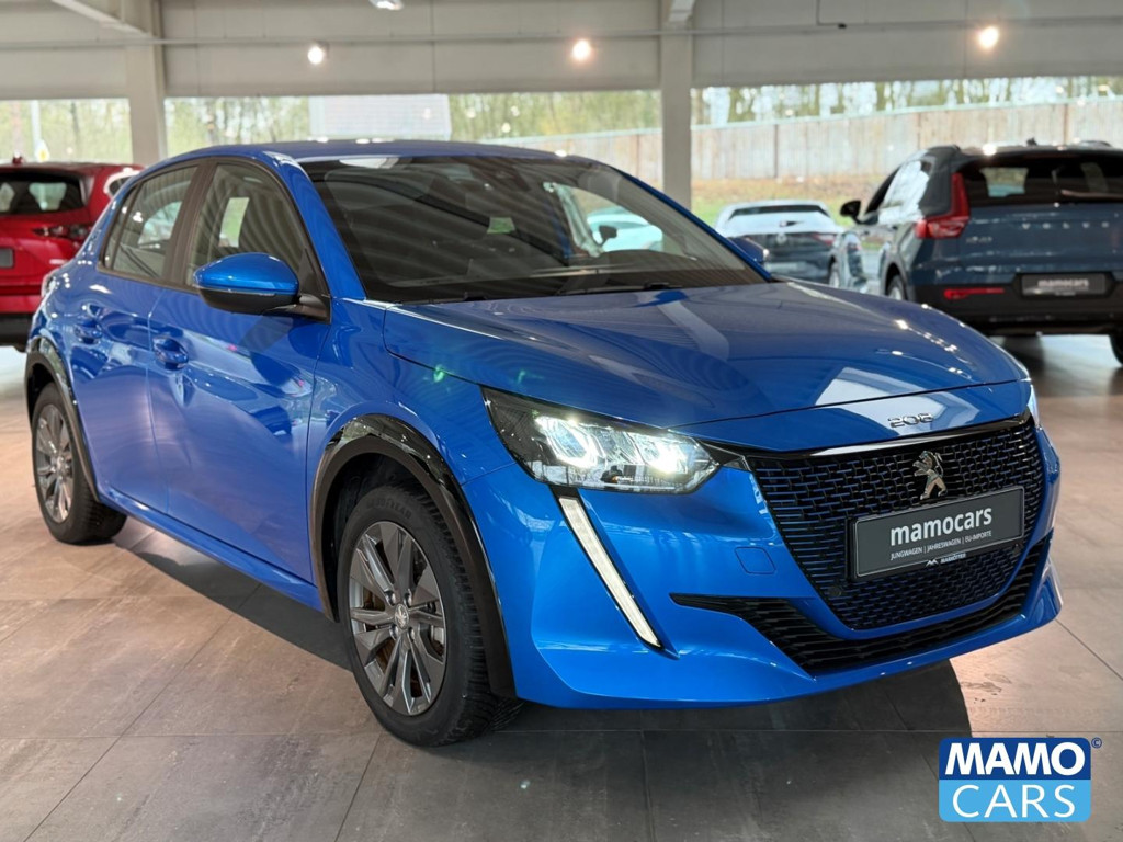 Peugeot e-208