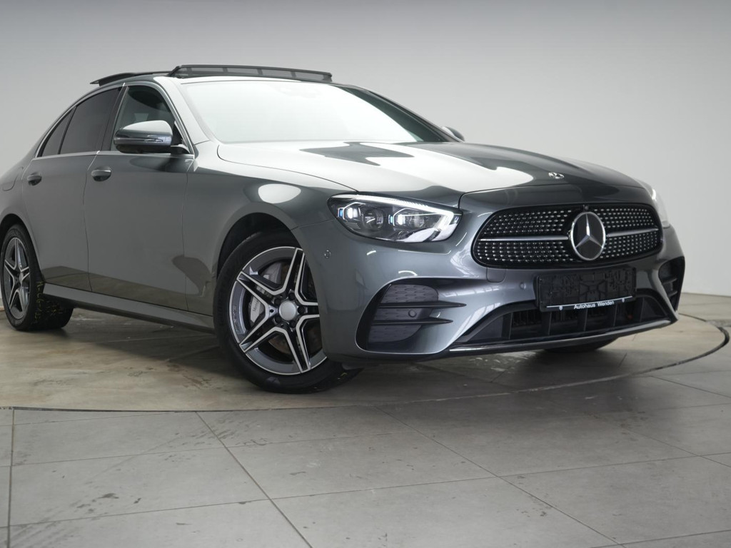 Mercedes-Benz E-Klasse E 300 AMG Line E 300 de Sedan