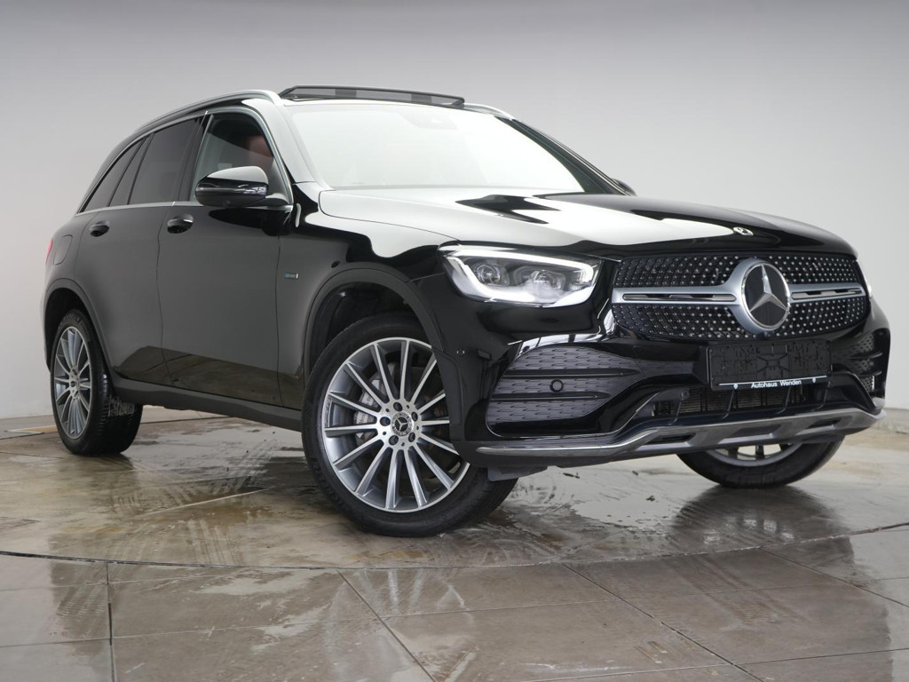Mercedes-Benz GLC-Klasse GLC 300 4MATIC AMG Line GLC 300 e