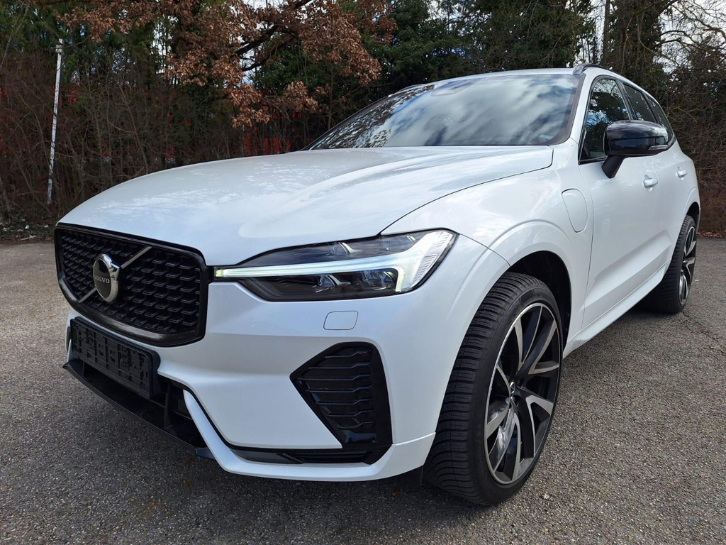 Volvo XC60 AWD R-Design