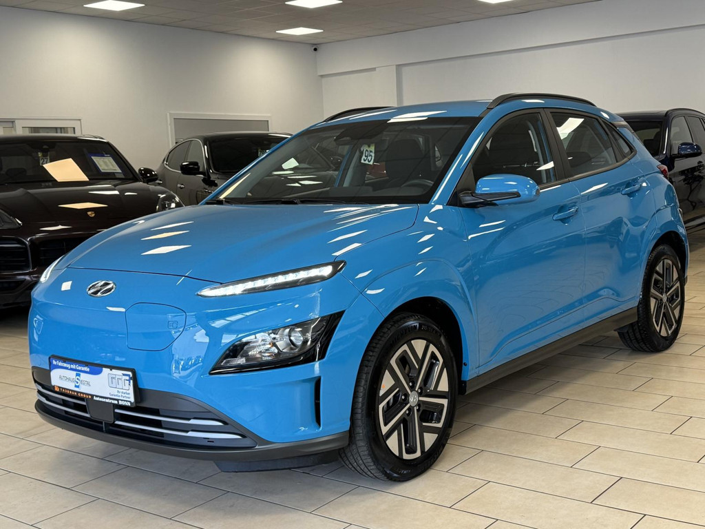 Hyundai Kona Select