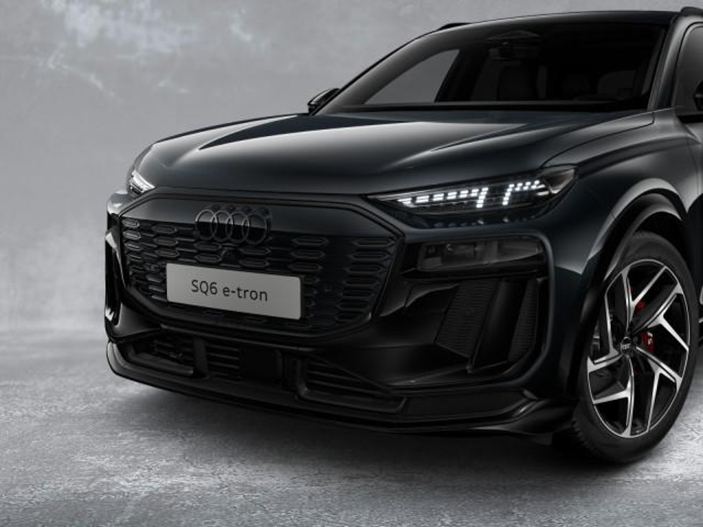 Audi SQ6 e-tron
