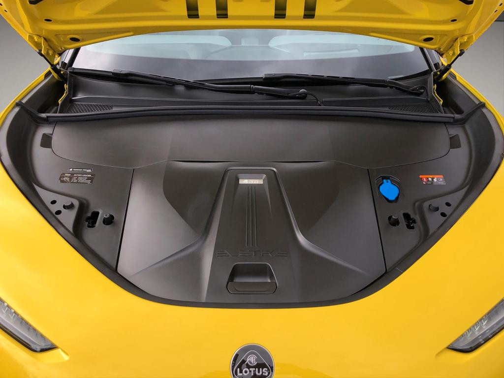 Lotus Eletre