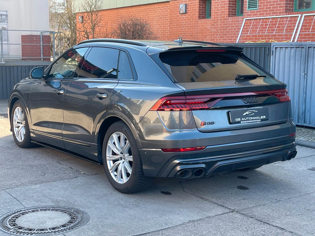 Audi SQ8