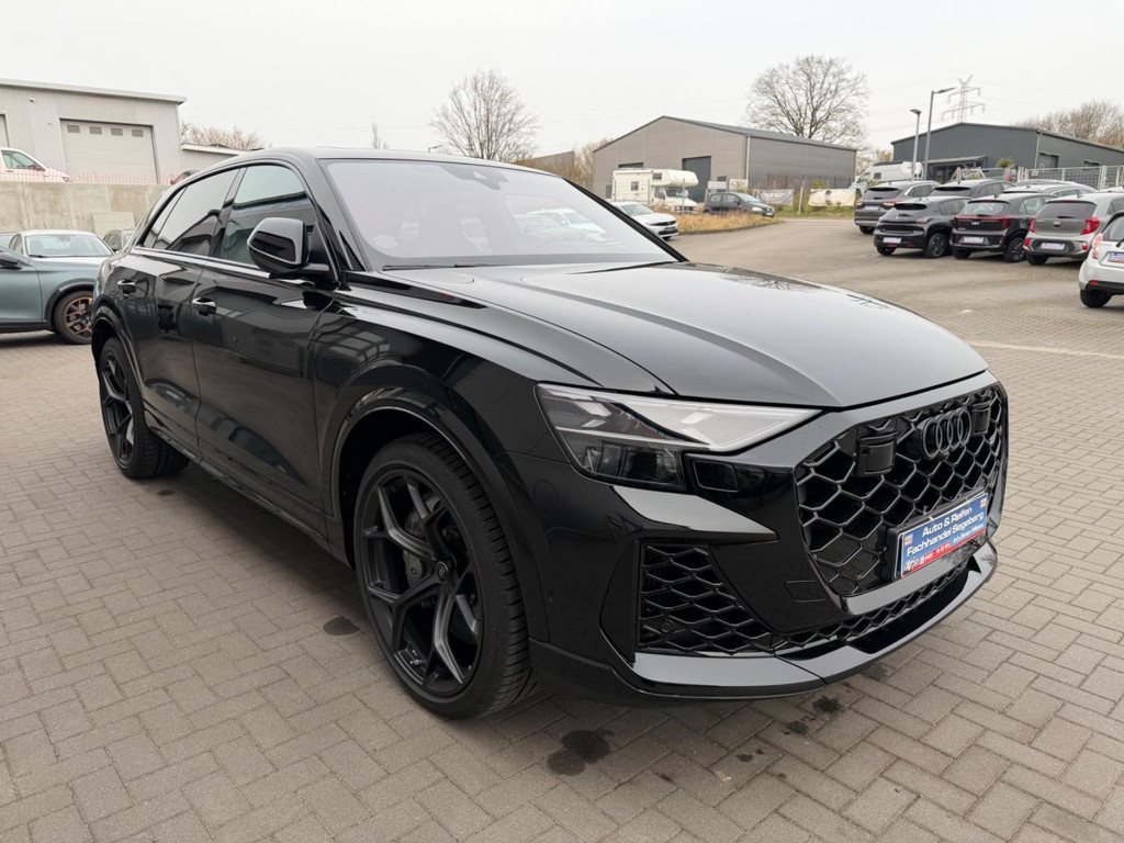 Audi RS Q8