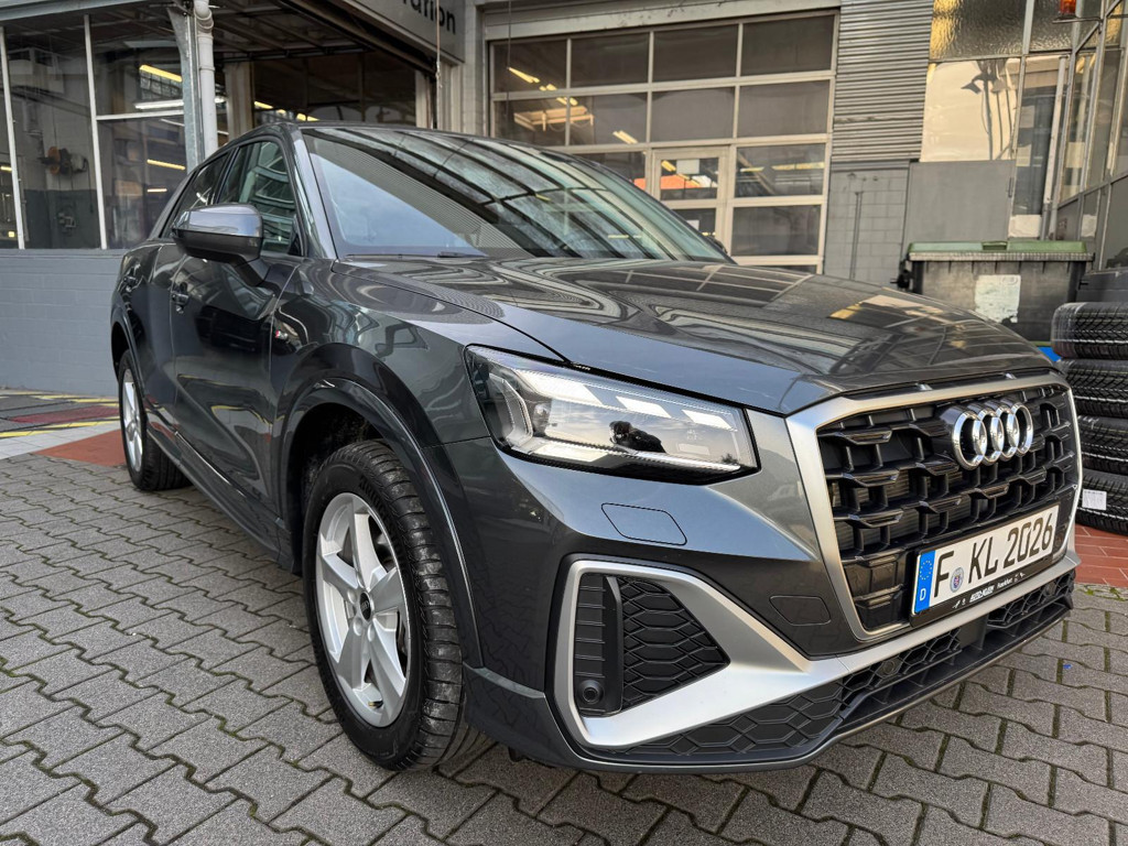 Audi Q2
