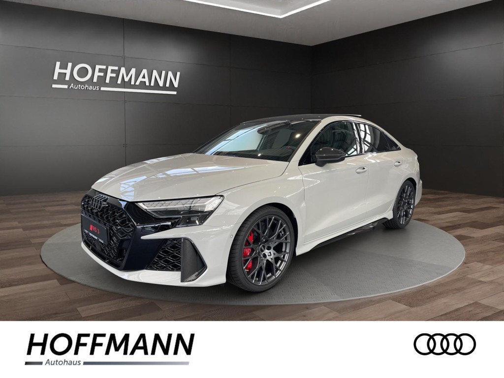 Audi RS3 Sedan Quattro