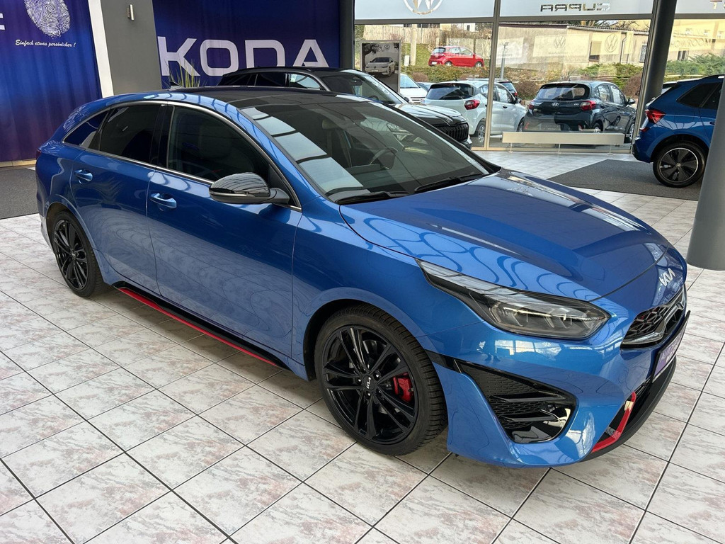 Kia ProCeed
