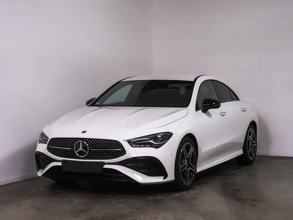 Mercedes-Benz CLA-Klasse CLA 200 AMG Line