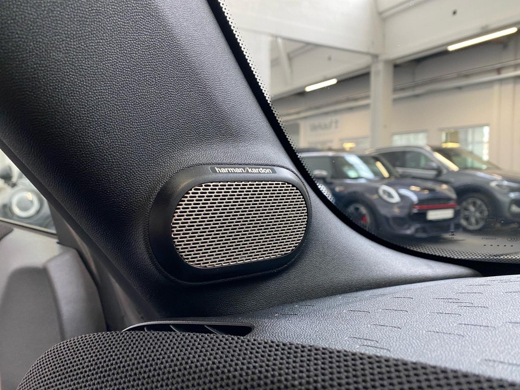 Mini John Cooper Works Cabrio