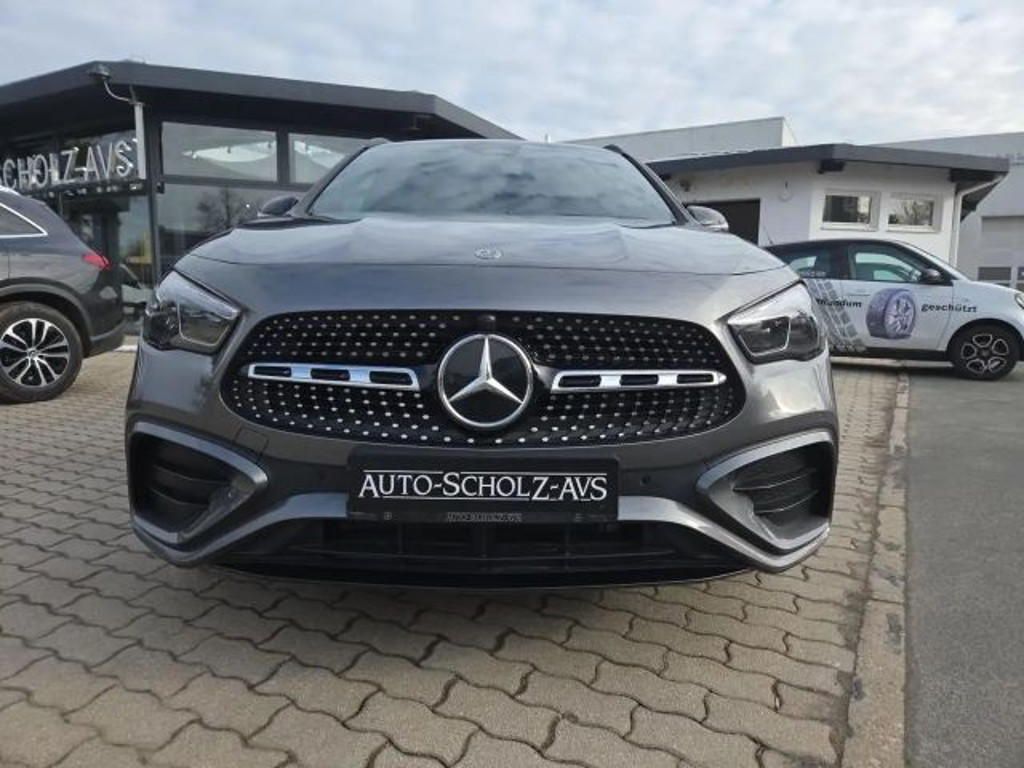 Mercedes-Benz GLA-Klasse
