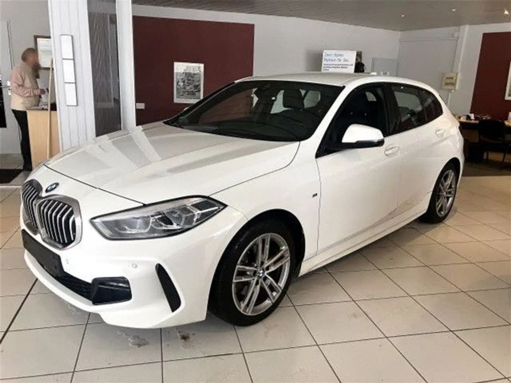 BMW 1 Serie 118 M-Sport Sedan 118i