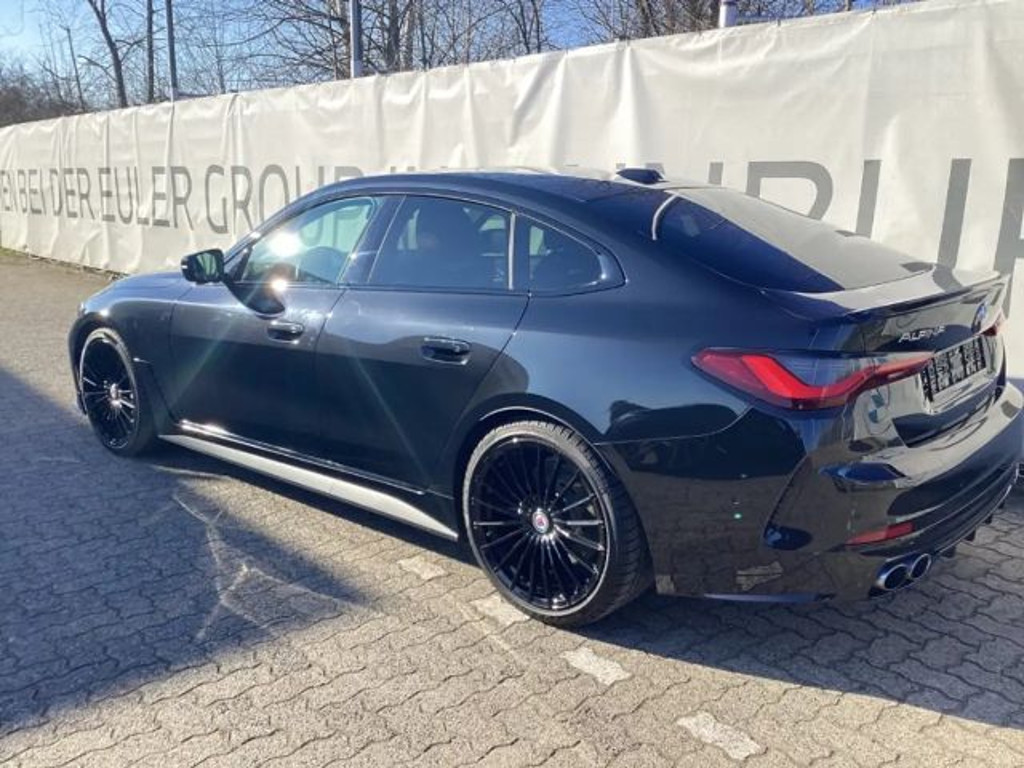 Alpina D4
