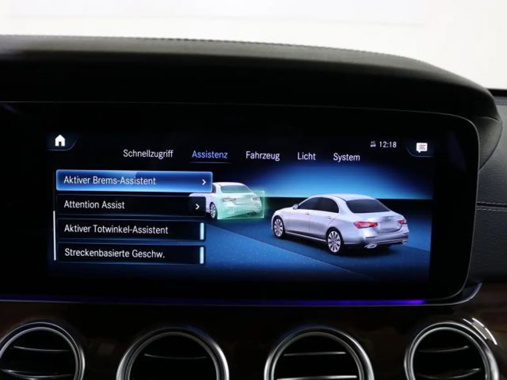 Mercedes-Benz E-Klasse