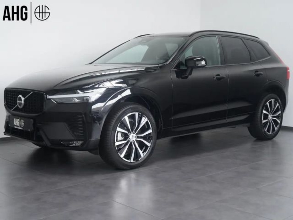 Volvo XC60 AWD Plus Dark