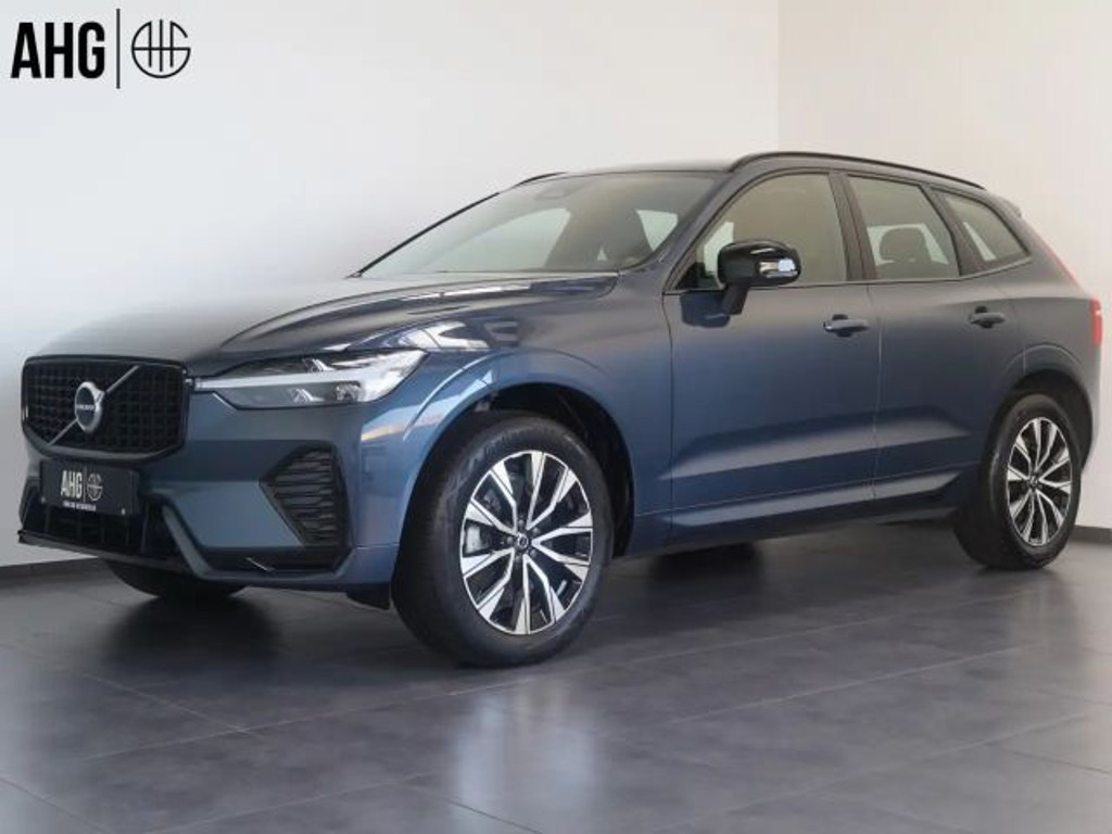 Volvo XC60 Plus Dark