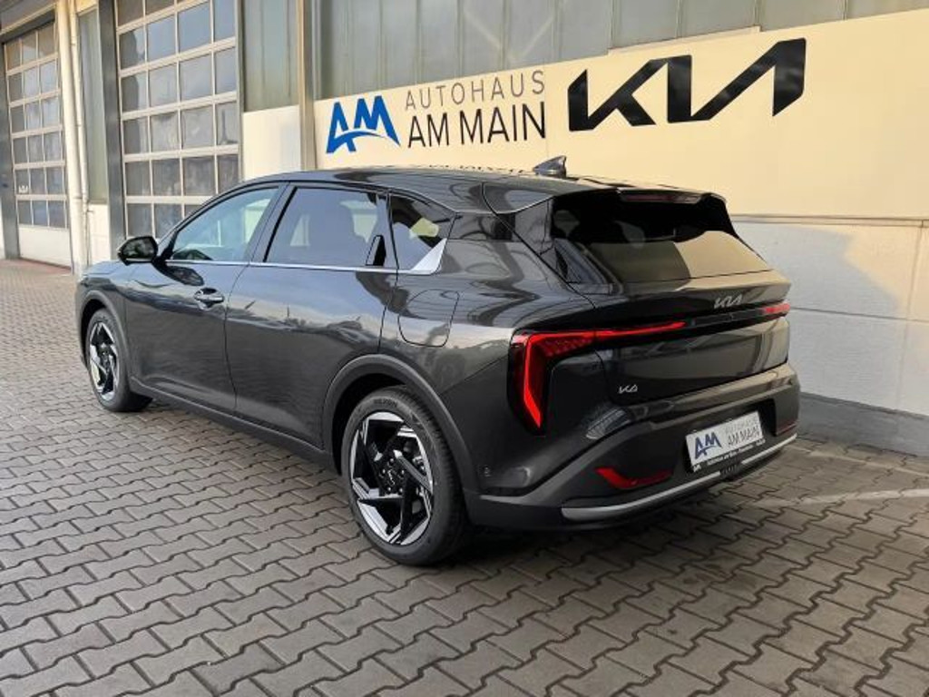 Kia K4