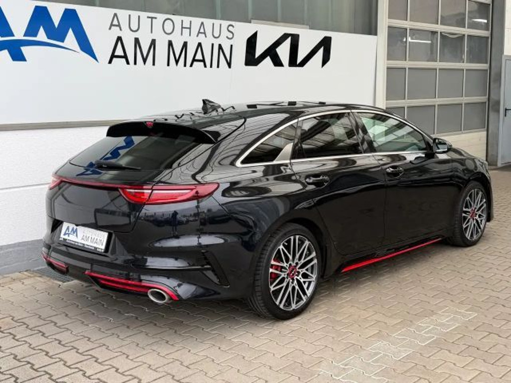 Kia ProCeed