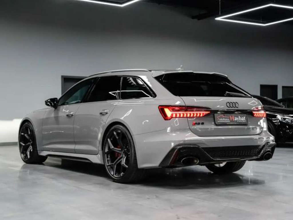 Audi RS6
