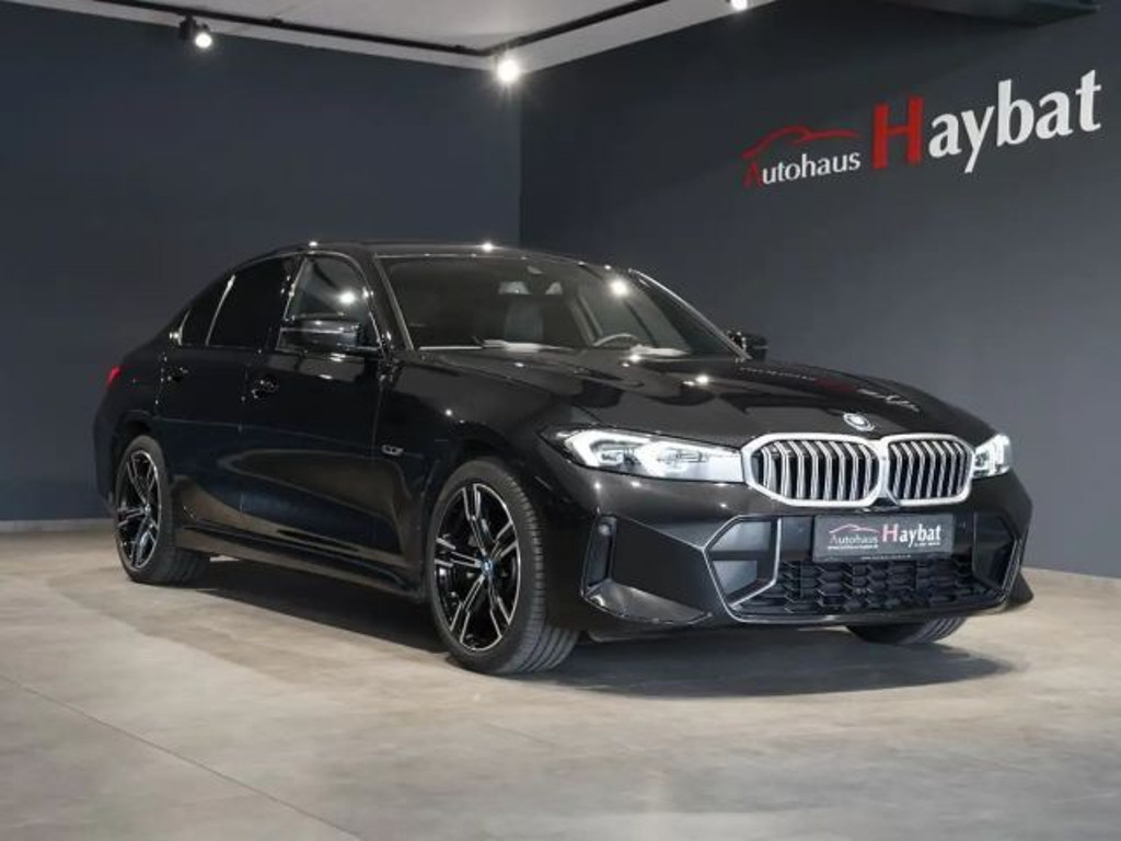 BMW 3 Serie 330 M-Sport Sedan 330e