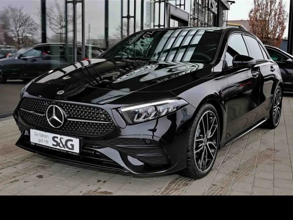 Mercedes-Benz A-Klasse A 180 AMG Line