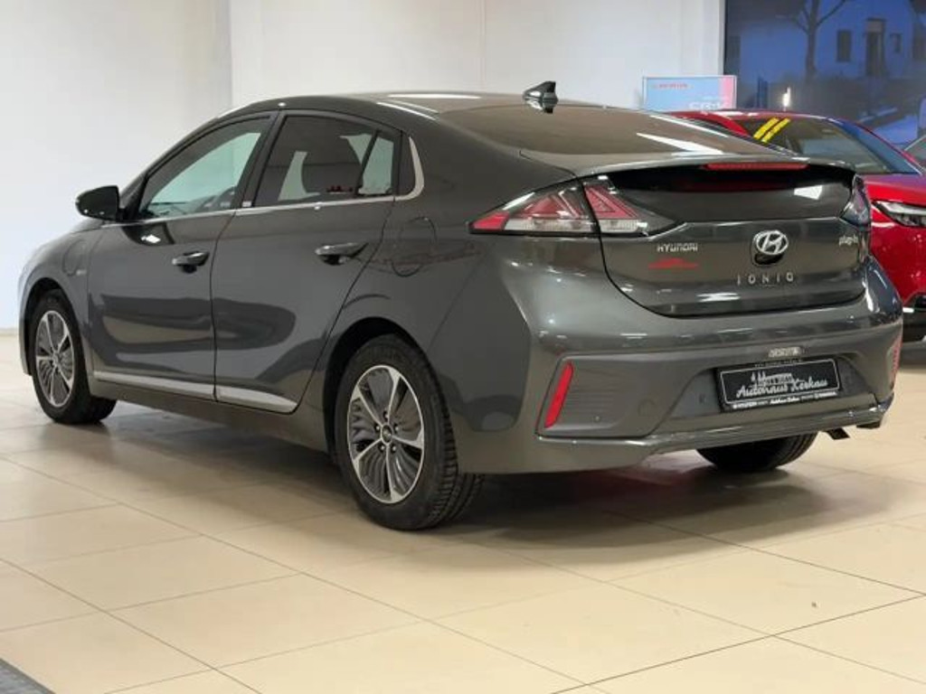 Hyundai Ioniq