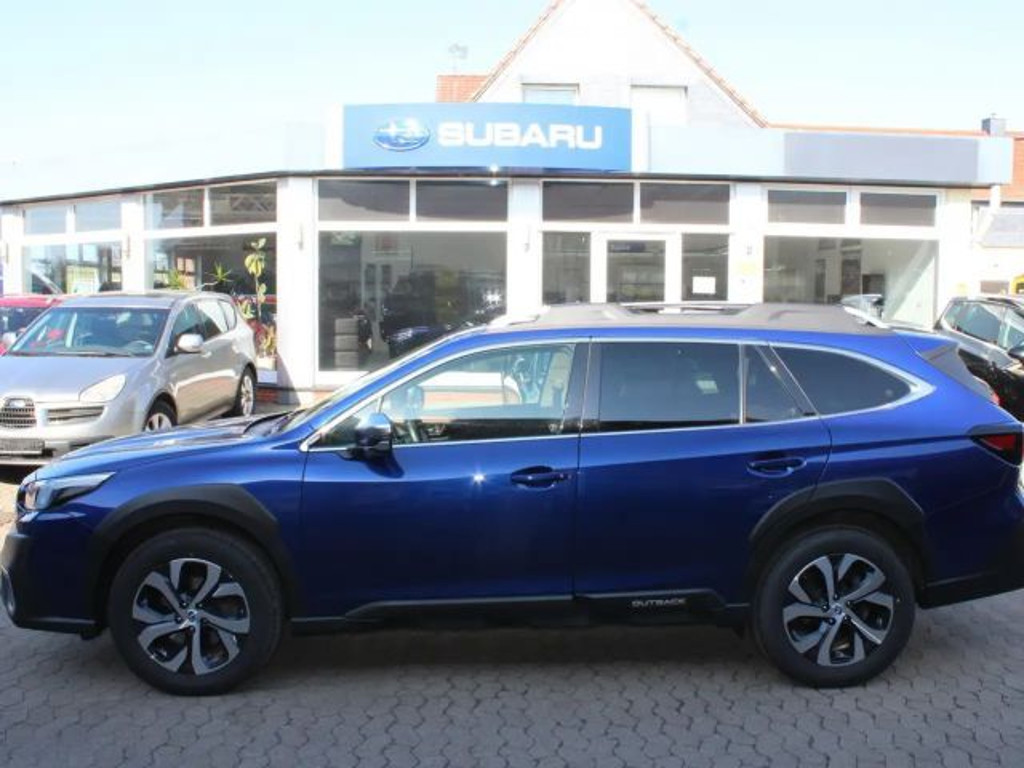 Subaru Outback Platinum inkl. AHK + Leder