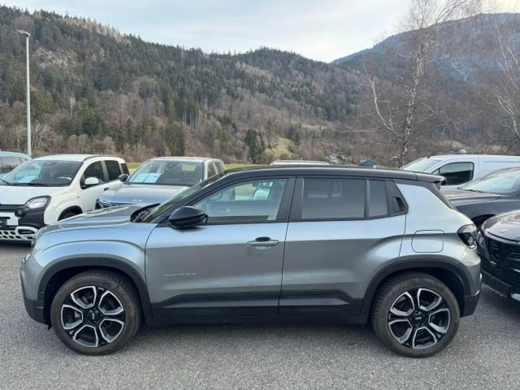 Jeep Avenger Summit Full-Electric