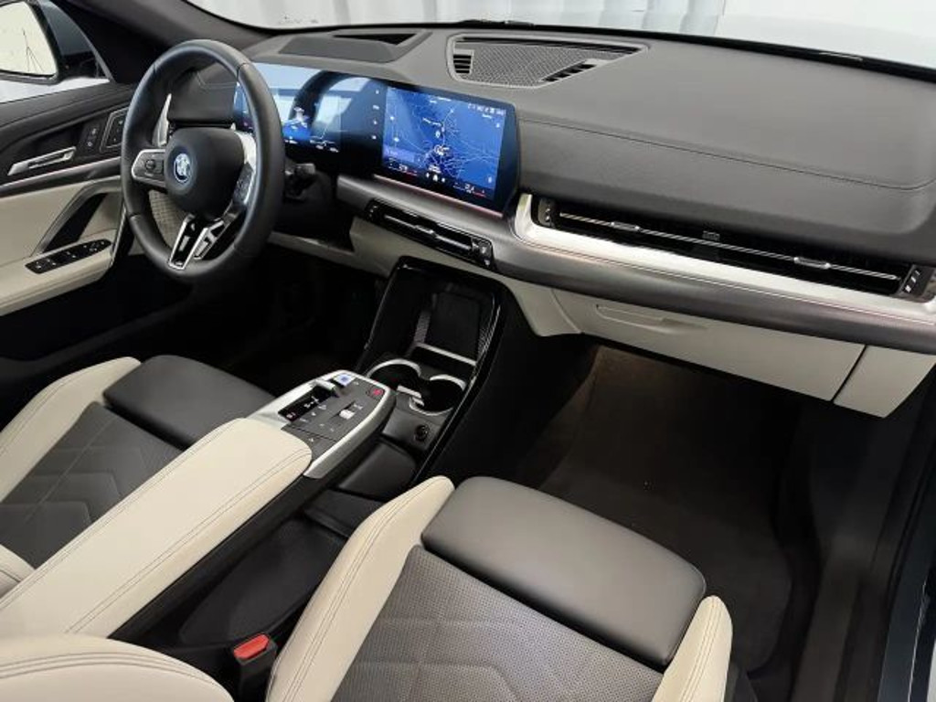 BMW iX2