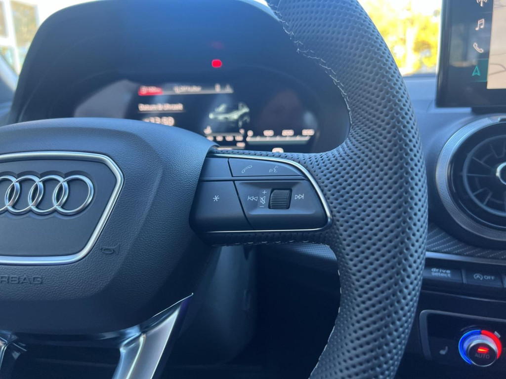 Audi SQ2