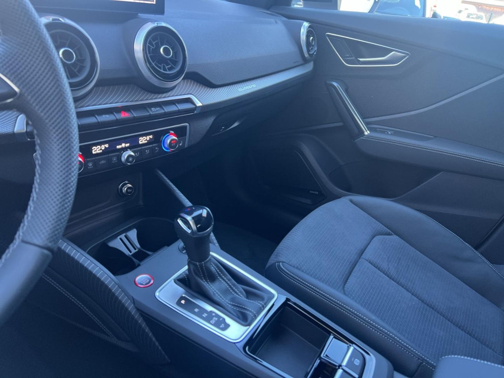 Audi SQ2