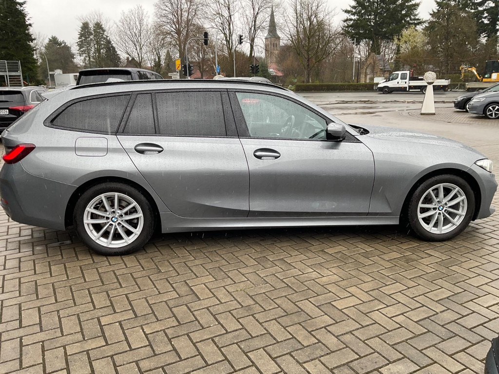 BMW 3 Serie 318 Touring Advantage pakket 318d