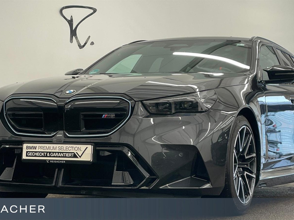 BMW M5 A Tou LCPro HUD ACC 360° B&W LED 20"/21" LM