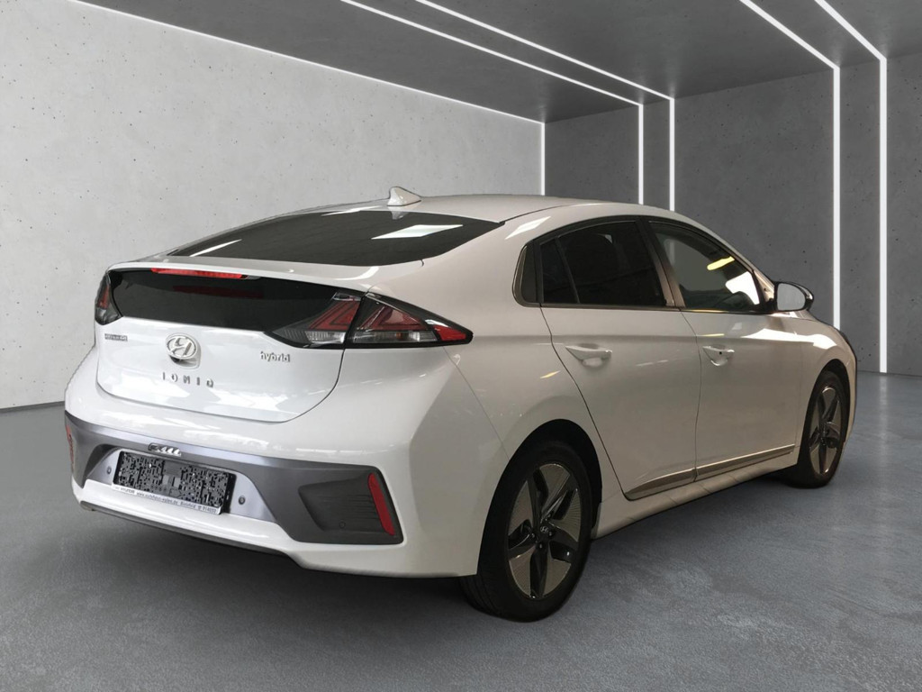 Hyundai Ioniq