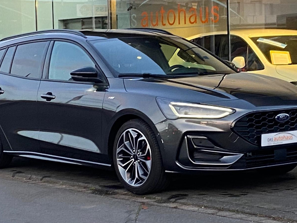 Ford Focus Wagon ST Line