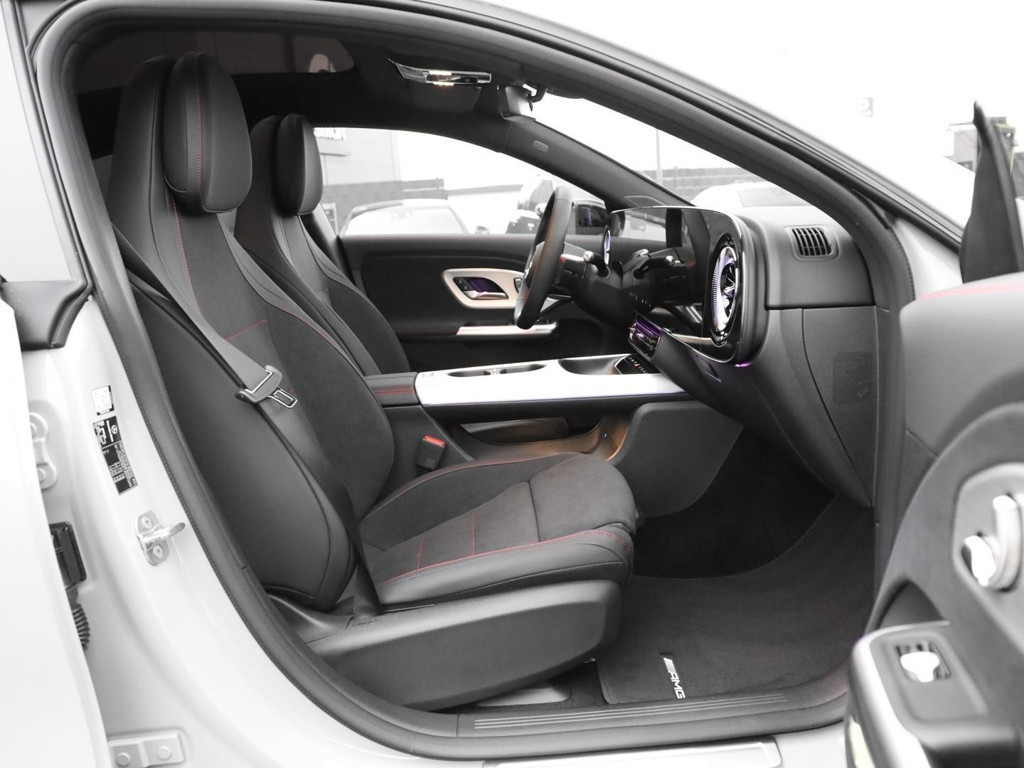 Mercedes-Benz CLA-Klasse CLA 200 AMG Line