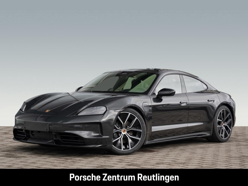 Porsche Taycan Black Edition
