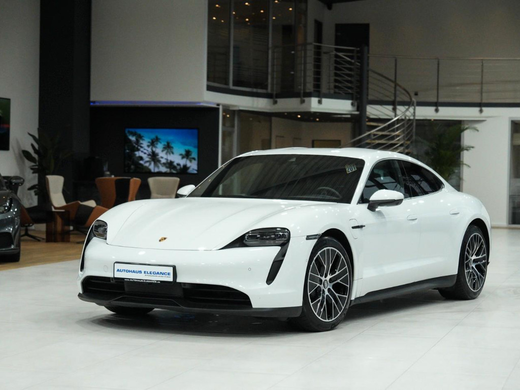 Porsche Taycan *SOUND-PACKAGE+*DAB+*360°*LED*LM"20"*