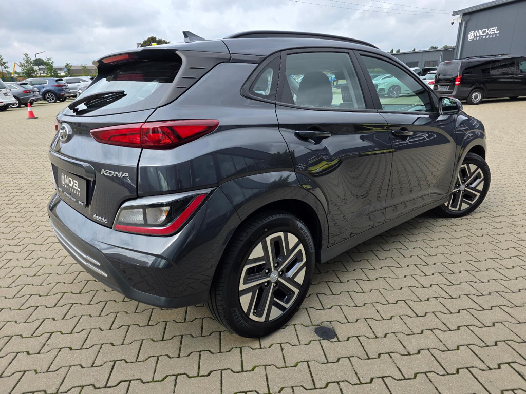 Hyundai Kona Electric 64 kWh