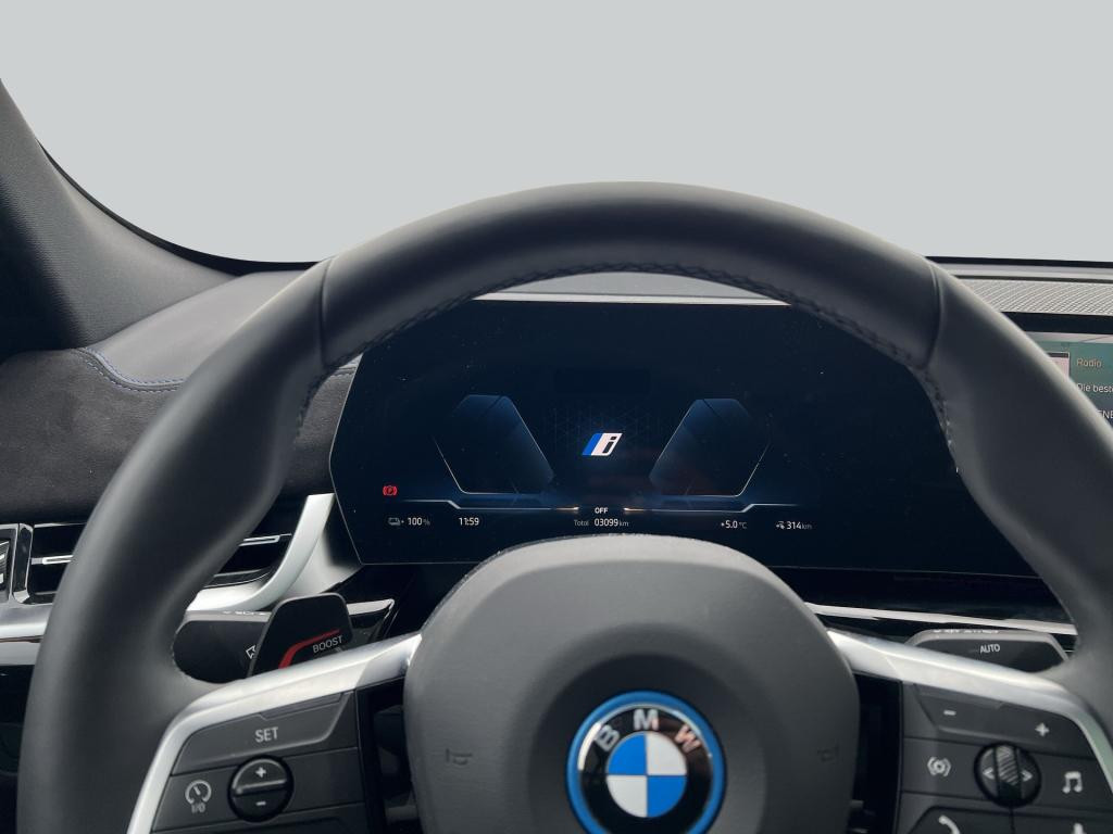 BMW iX2