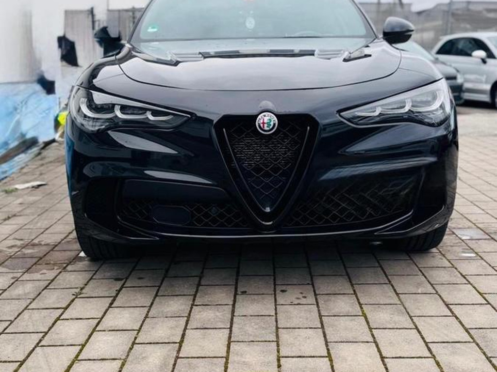 Alfa Romeo Stelvio Quadrifoglio Q4 AT8
