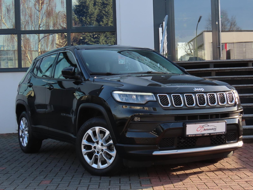 Jeep Compass 1.5 GSE T4 Autom. Keyless Sitzheiz. 360°