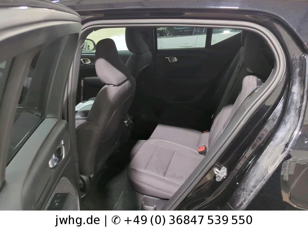 Volvo EX40